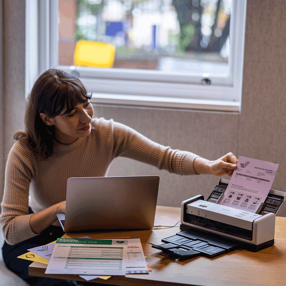 BROTHER Ads-1300 - Desktop Document Scanner - USB