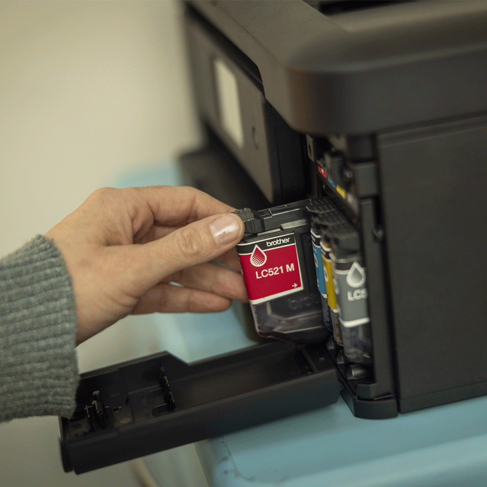 BROTHER Dcp-j1460dw - Colour Multi Function Printer - Inkjet - A4 - USB / Wi-Fi