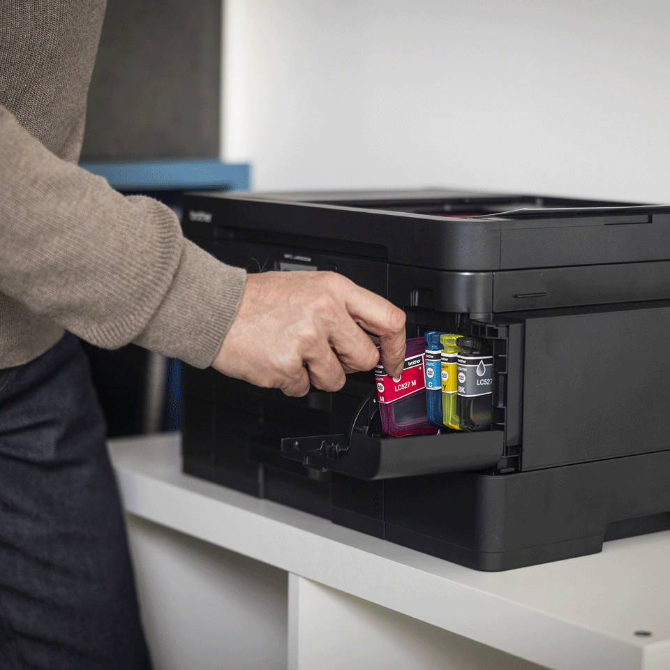 BROTHER Ink Cartridge - Lc527xlc - High Capacity - 2000 Pages - Cyan