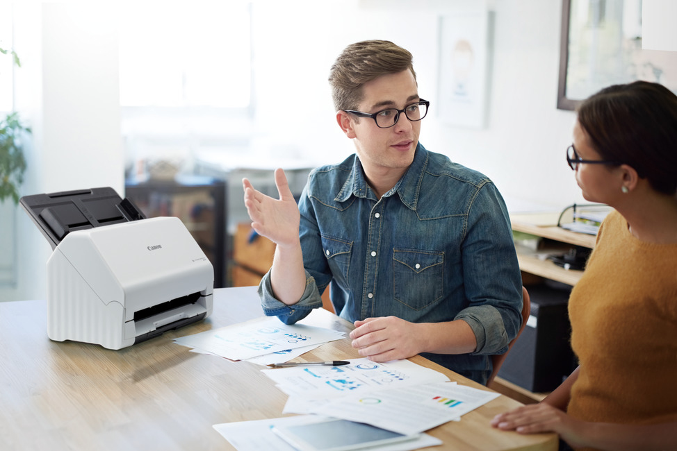 CANON Imageformula R30 - Document Scanner - Contact Image Sensor (cis) - Duplex - A4 - 600 Dpi