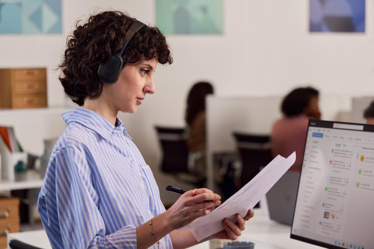 HP Poly Focus 625 Headset - Stereo - Bluetooth