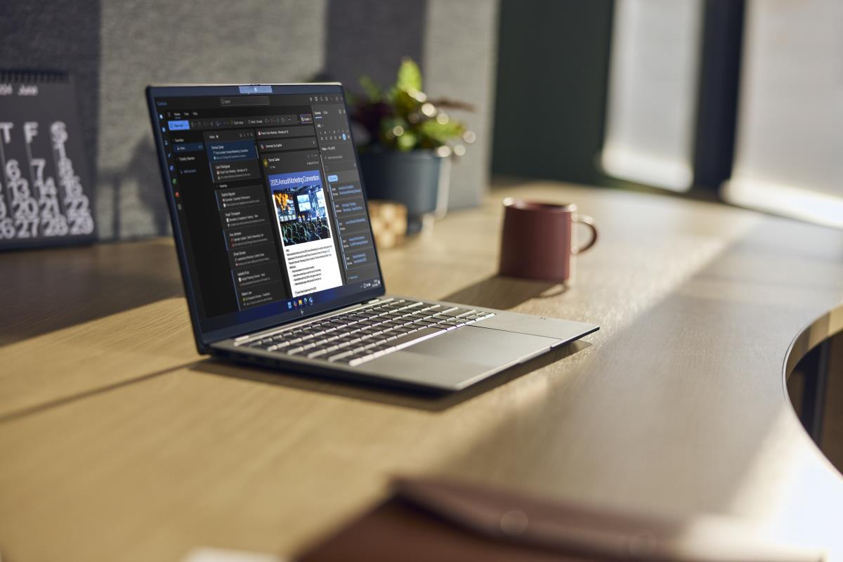 HP EliteBook X G2i NGAI - 14in - Core Ultra 5 325 - 32GB RAM - 512GB SSD - Win11 Pro - Qwerty UK