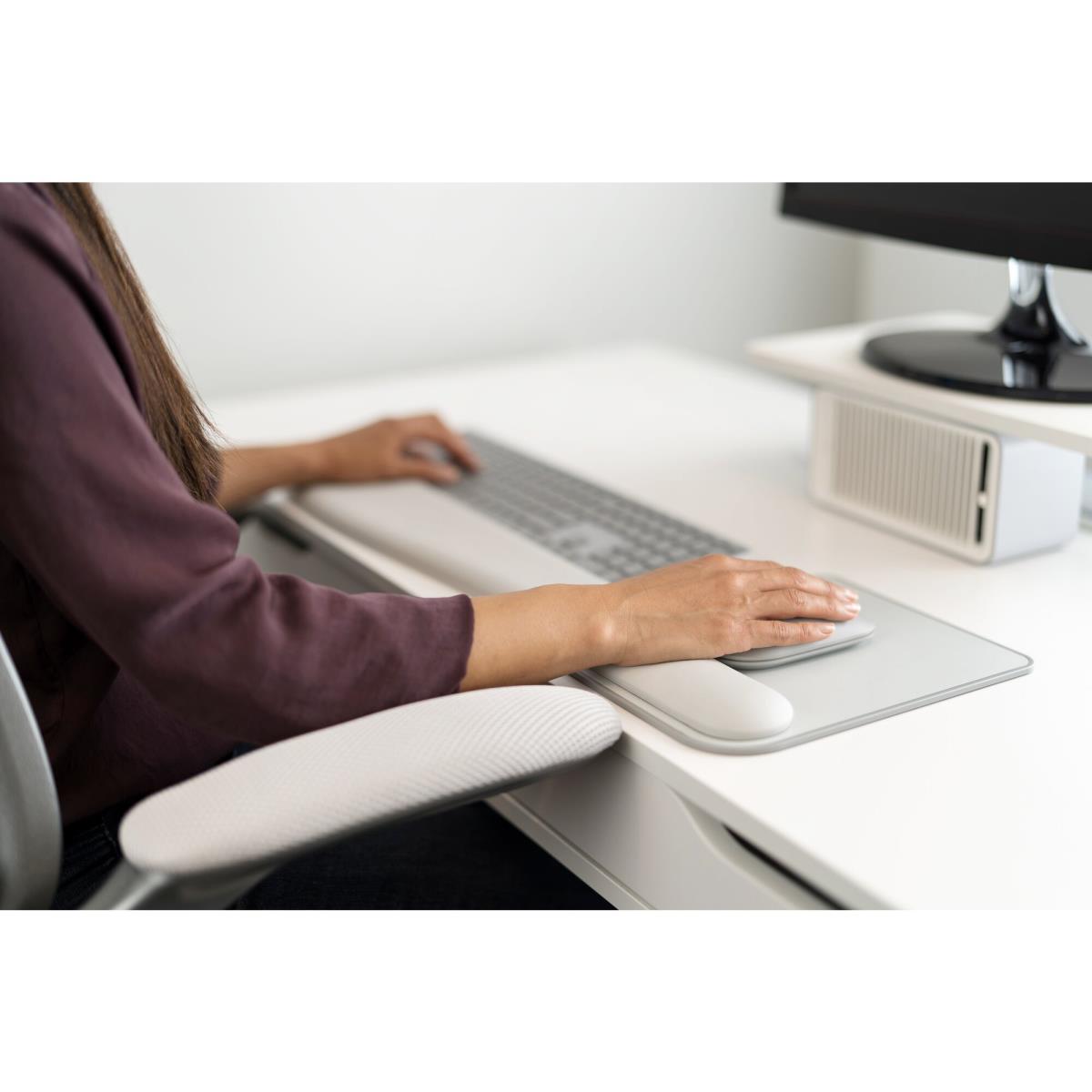 KENSINGTON Ergosoft Mousepad With Wrist Rest
