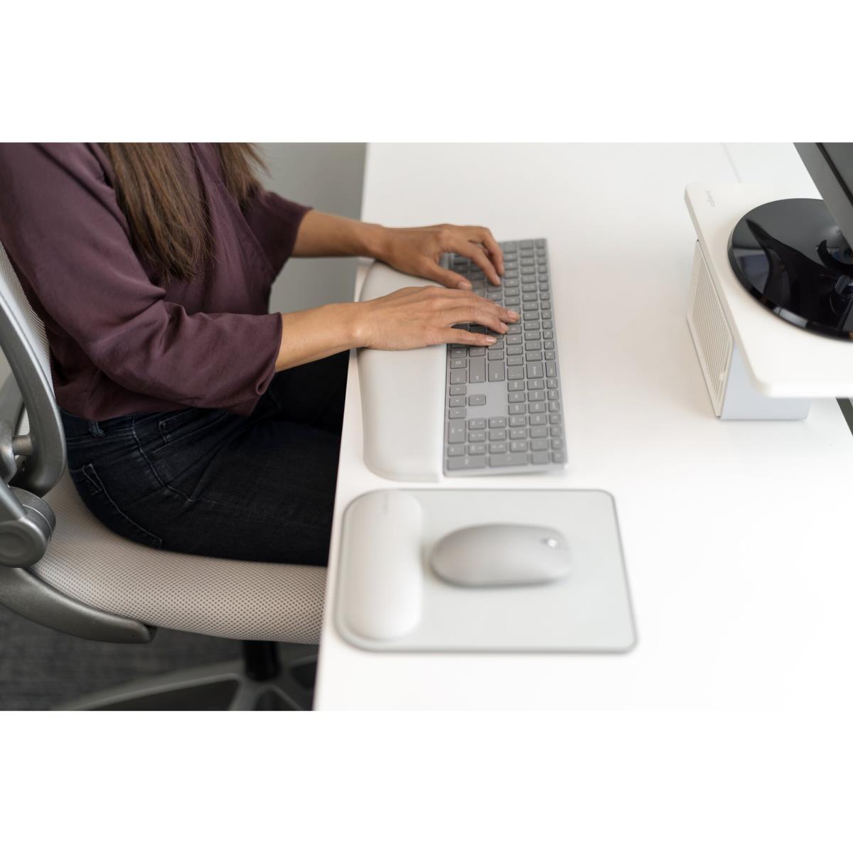 KENSINGTON Ergosoft Mousepad With Wrist Rest