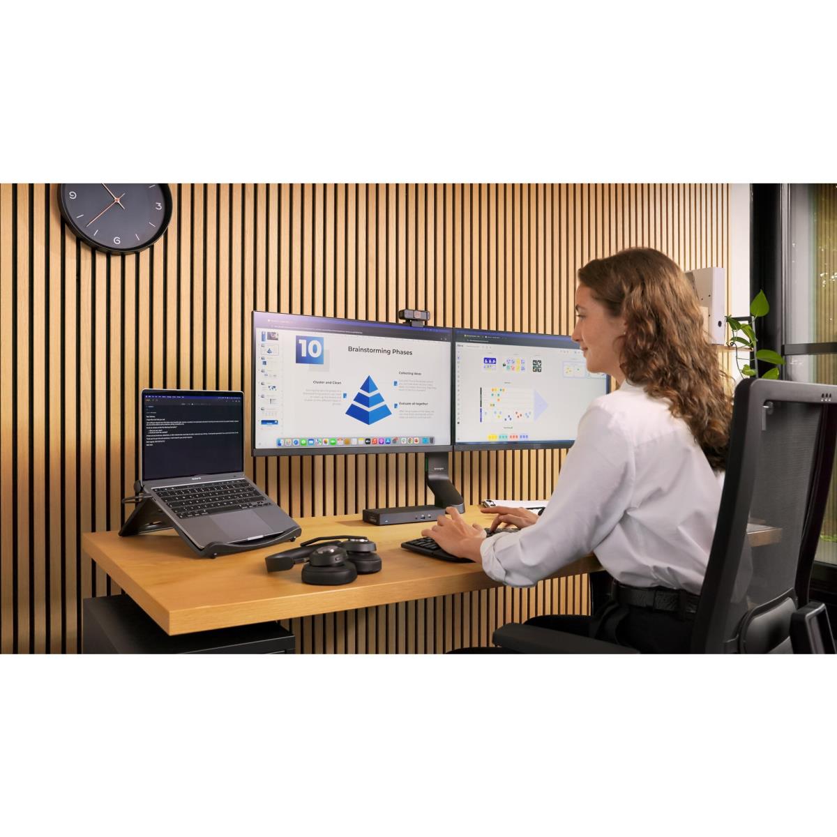 KENSINGTON Monitor Mount - Smartfit - Desk - 2 Monitor - Tilt/swivel/rotate - Up To 27in - Black