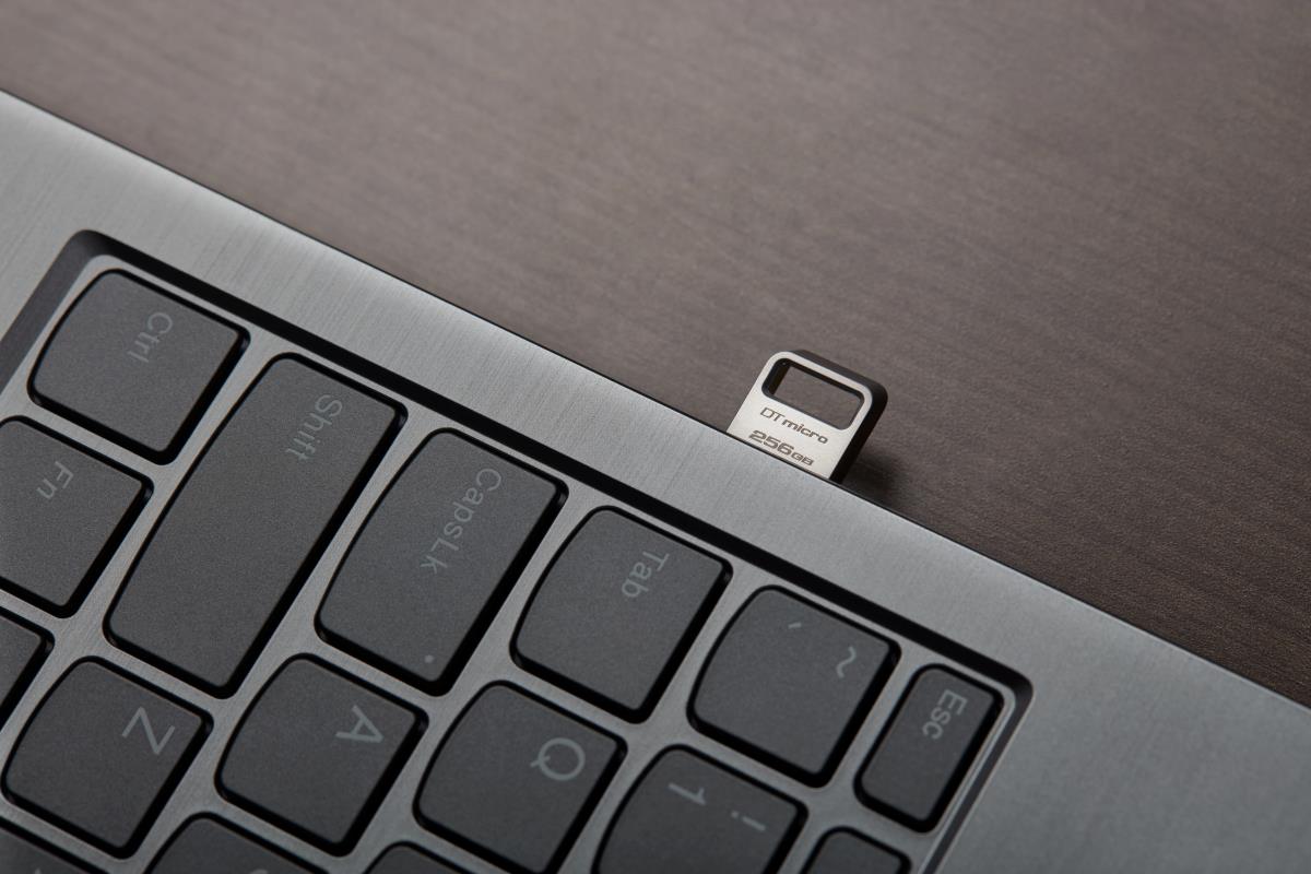 KINGSTON Datatraveler Micro - 256GB USB Stick - USB 3.2