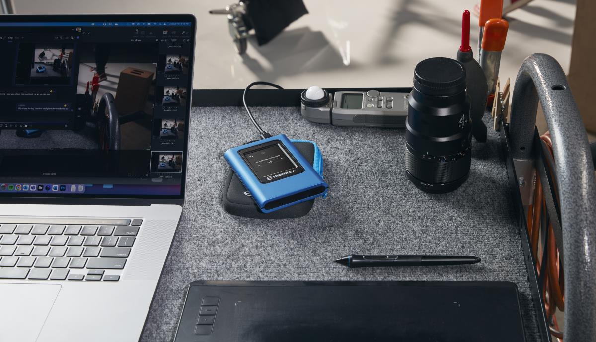 KINGSTON Ironkey Vault Privacy 80 External SSD 1920GB Type C