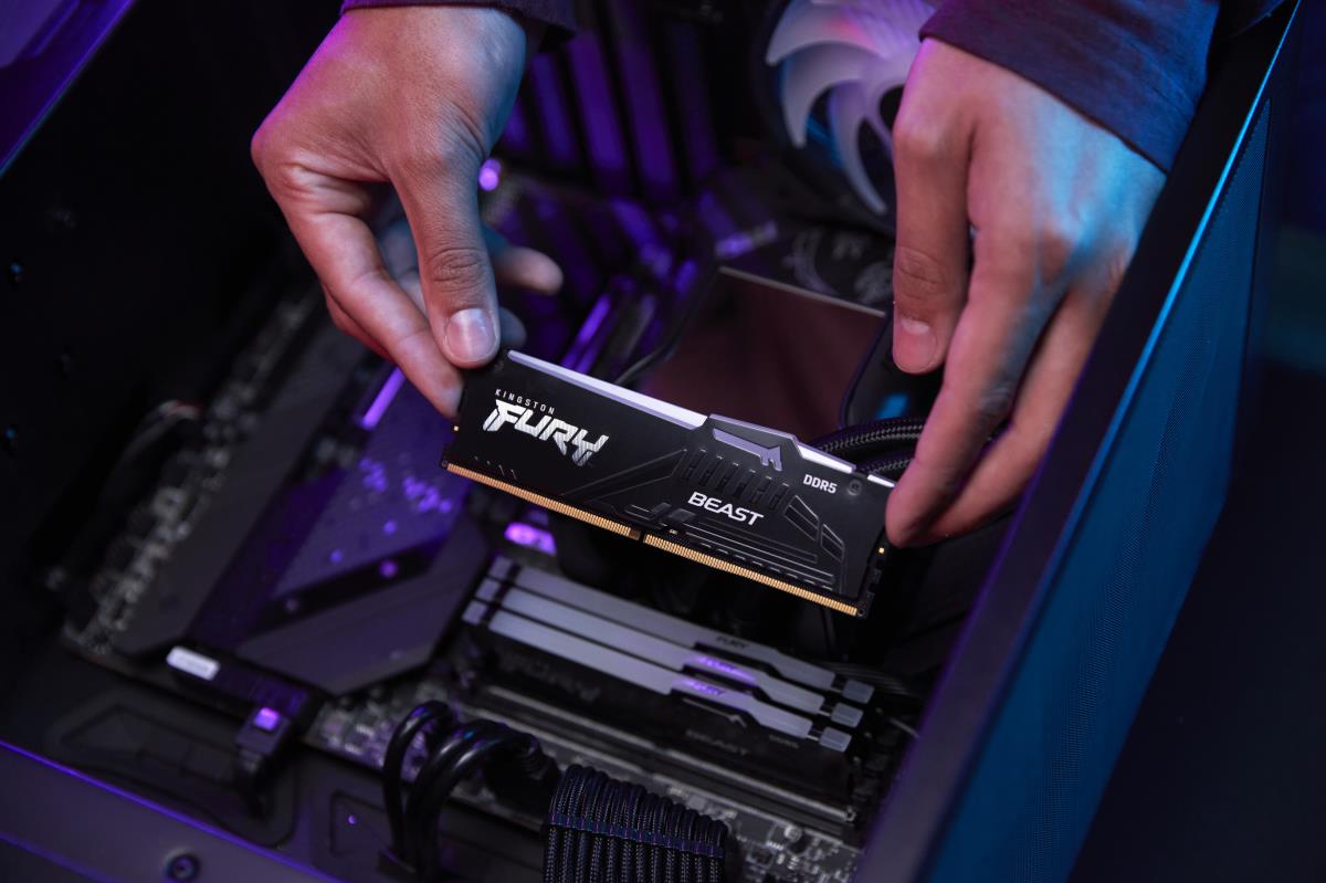 KINGSTON 16GB Ddr5-5600mt/s Cl36 DIMM (kit Of 2) Fury Beast RGB Expo