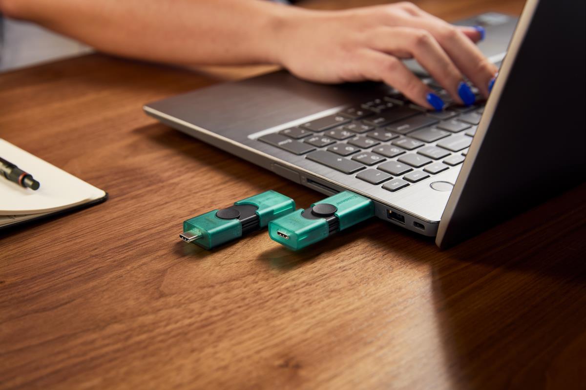 KINGSTON Datatraveler Duo - 128GB USB Stick - USB-a And USB-c