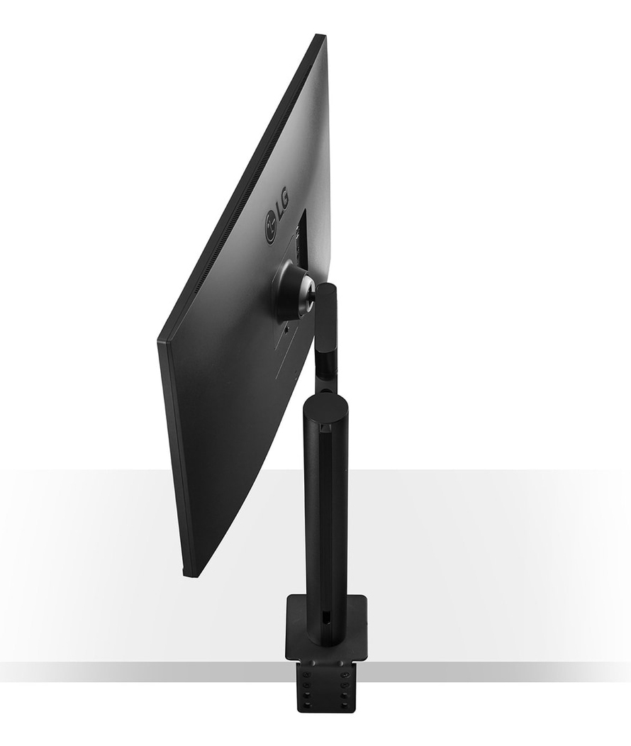 LG USB-c Monitor - 32un880k-b - 31.5in - 3840 X 2160 (4k Uhd) - 5ms - IPS 16:9 - Black