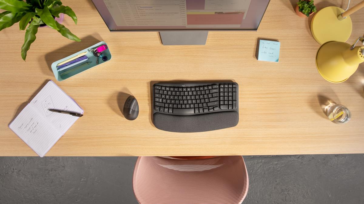 LOGITECH Lift Vertical Ergonomic Mouse - Left Handed - Wireless - Graphite Black