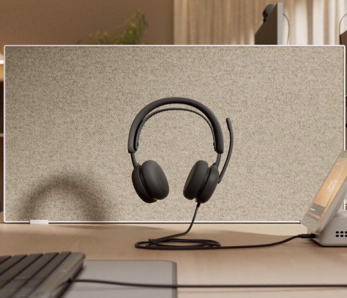 LOGITECH Zone Wired 2 for Business - USB-c / USB-a - Headset - Graphite Teams version