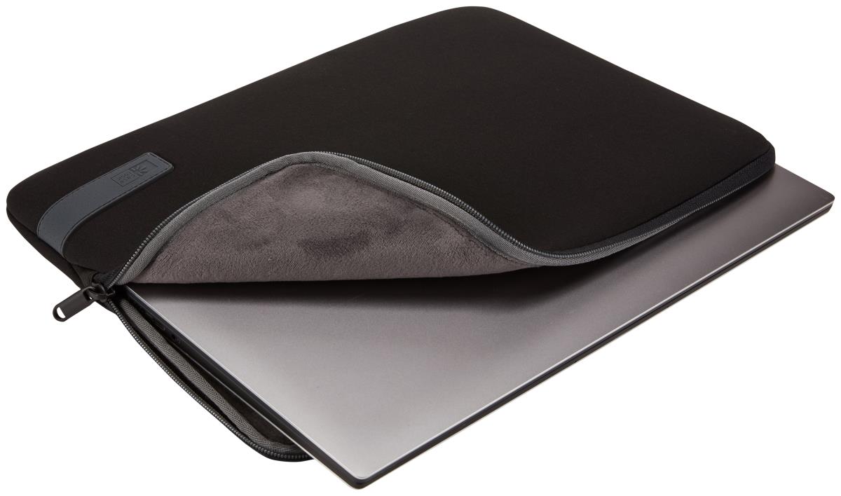 CASE LOGIC Reflect Laptop Sleeve 15 6in Black