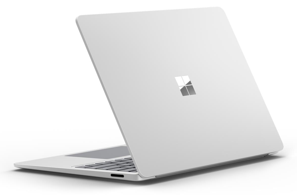 MICROSOFT Surface Laptop 7 - 13.8in Touchscreen - Snapdragon X Plus - 16GB Ram - 256GB SSD - Win11 Pro - Platinum - Qualcomm Adreno - Uk