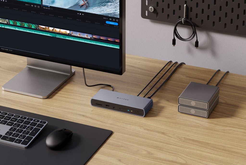 TARGUS Hyper Drive Thunderbolt 4 Docking Station