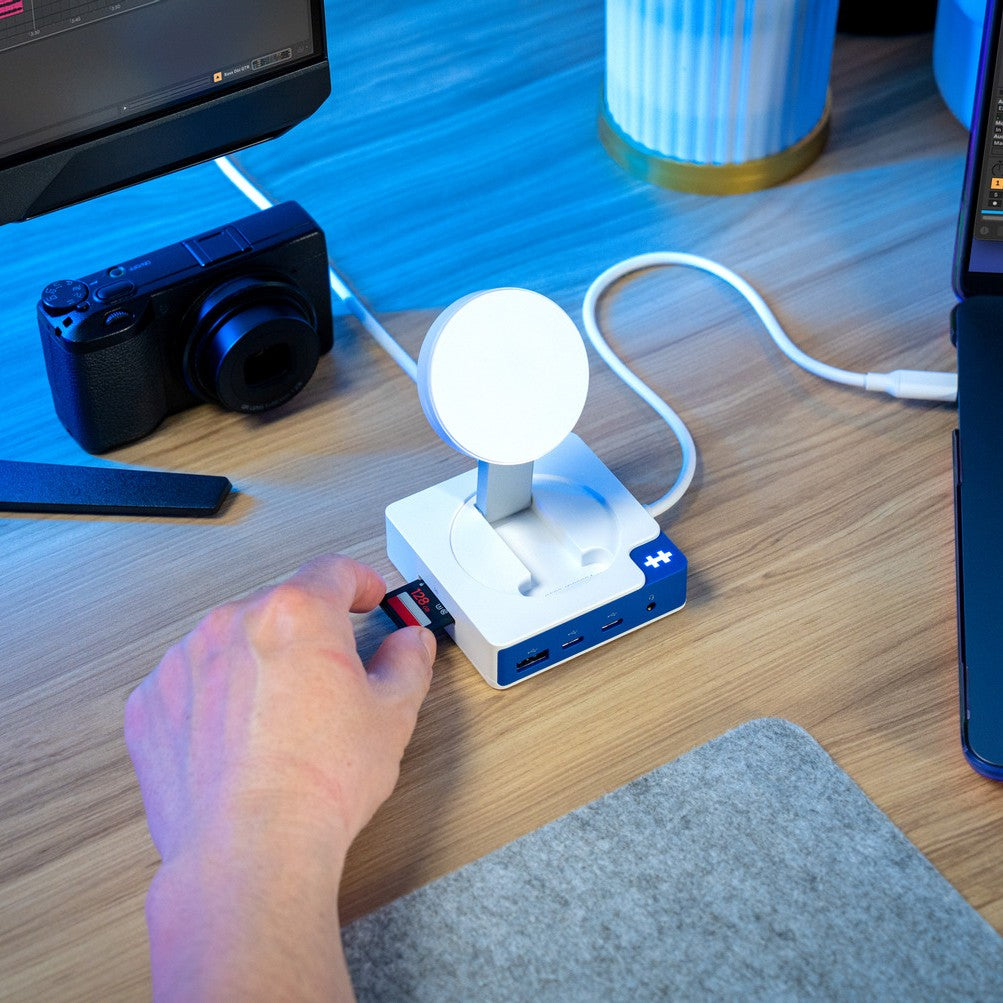 TARGUS Hyperdrive - Flex Magcharge USB-c Hub (blue)