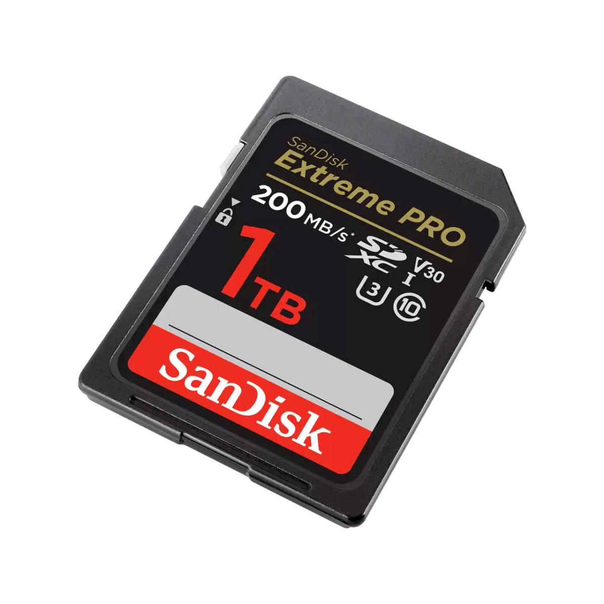 WESTERN DIGITAL Extreme PRO 1TB SDHC Memory Card 200MB/s 140MB/s UHS-I Class 10 U3 V30
