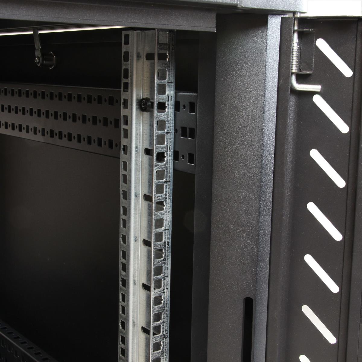 STARTECH.COM Knock-down Server Rack Cabinet With Casters 12u 36in