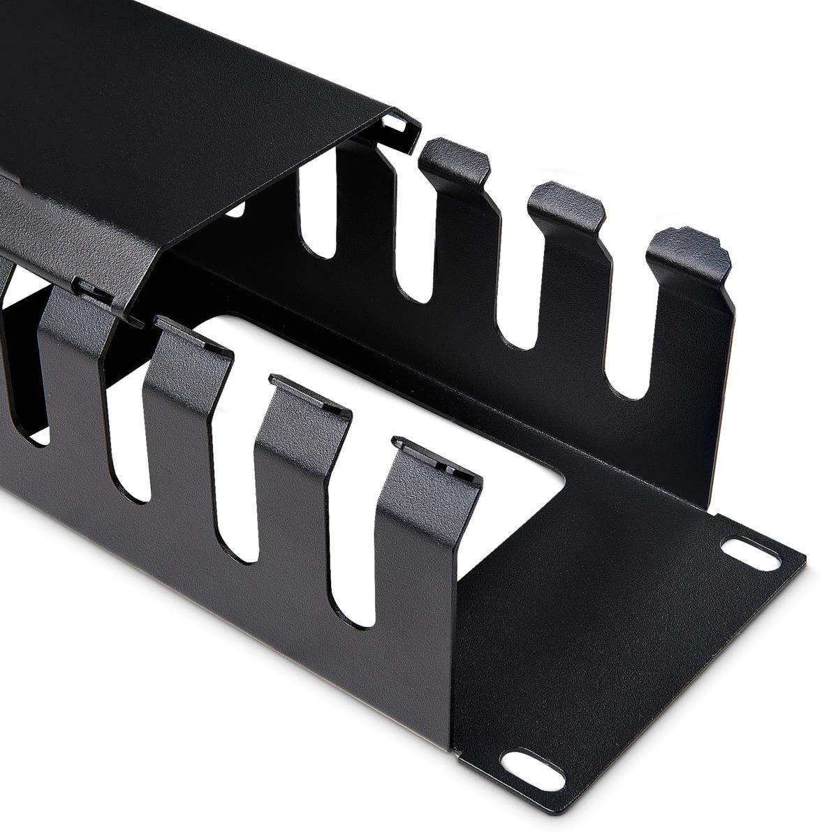 STARTECH.COM Horizontal Finger Duct Rack Cable Management Panel With Cover 2u