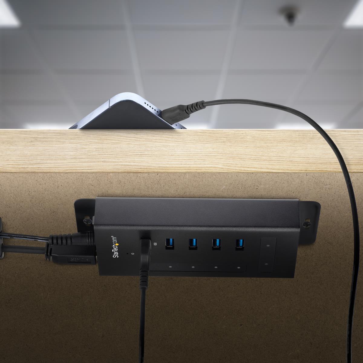 STARTECH.COM USB-c Hub 7-port - Metal - USB-c To 5x USB-a And 2x USB-c - USB 3.0