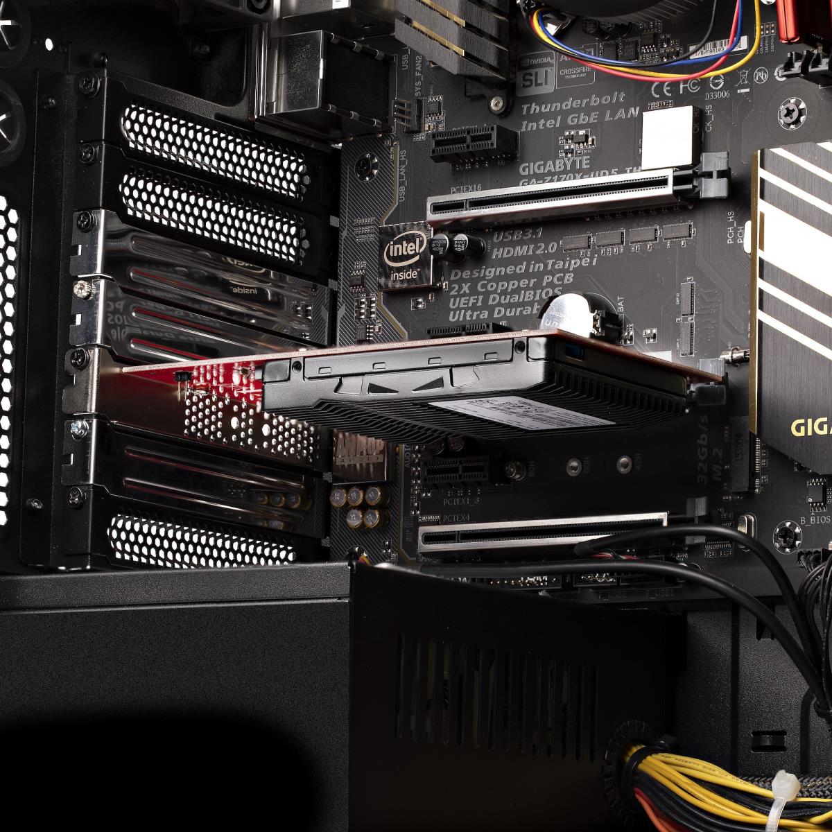 STARTECH.COM U.2 To Pci-e Adapter For 2.5in U.2 Nvme SSD - Sff-8639 - X4 Pci-e 3.0