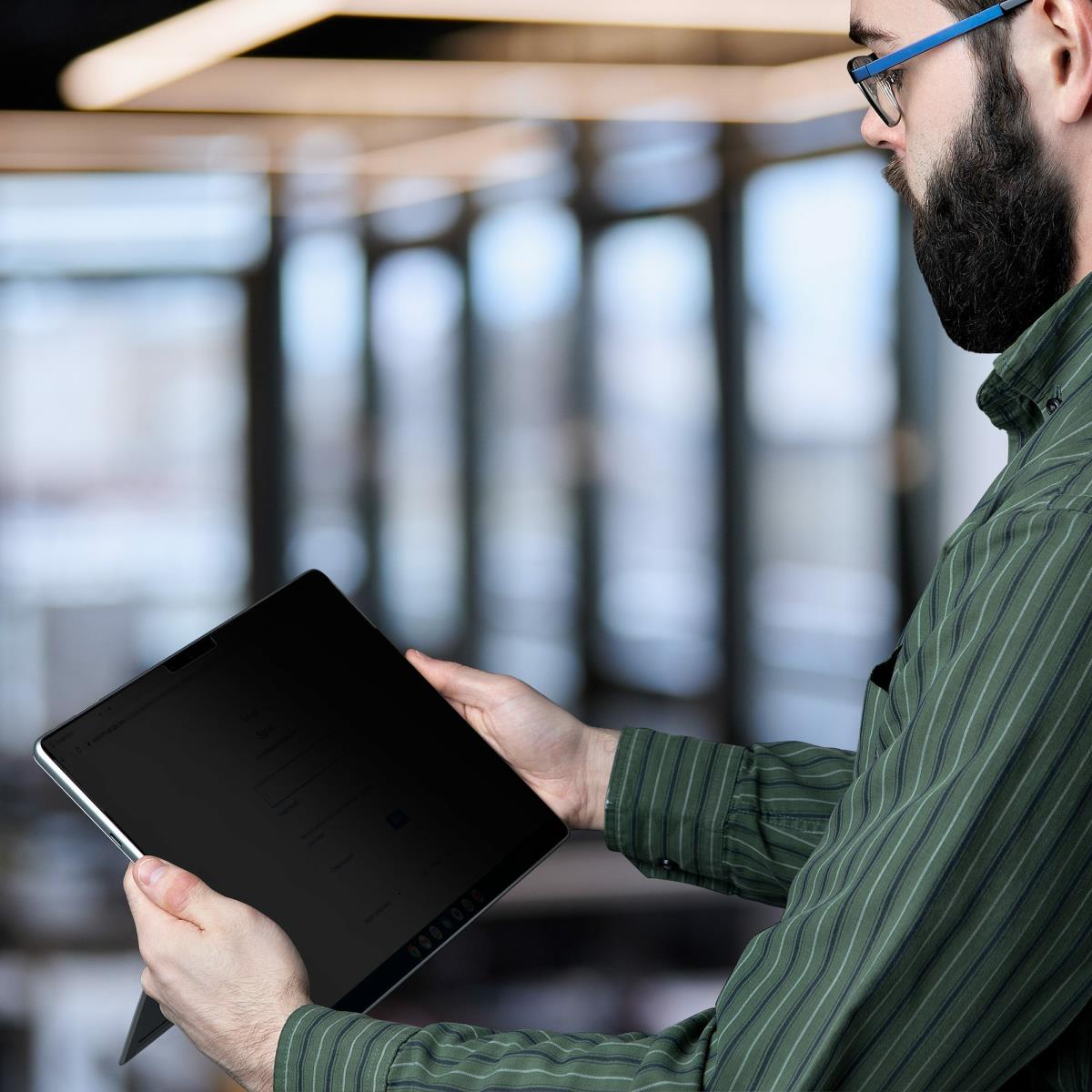 STARTECH.COM Surface Pro Privacy Screen 12.3in 4-way