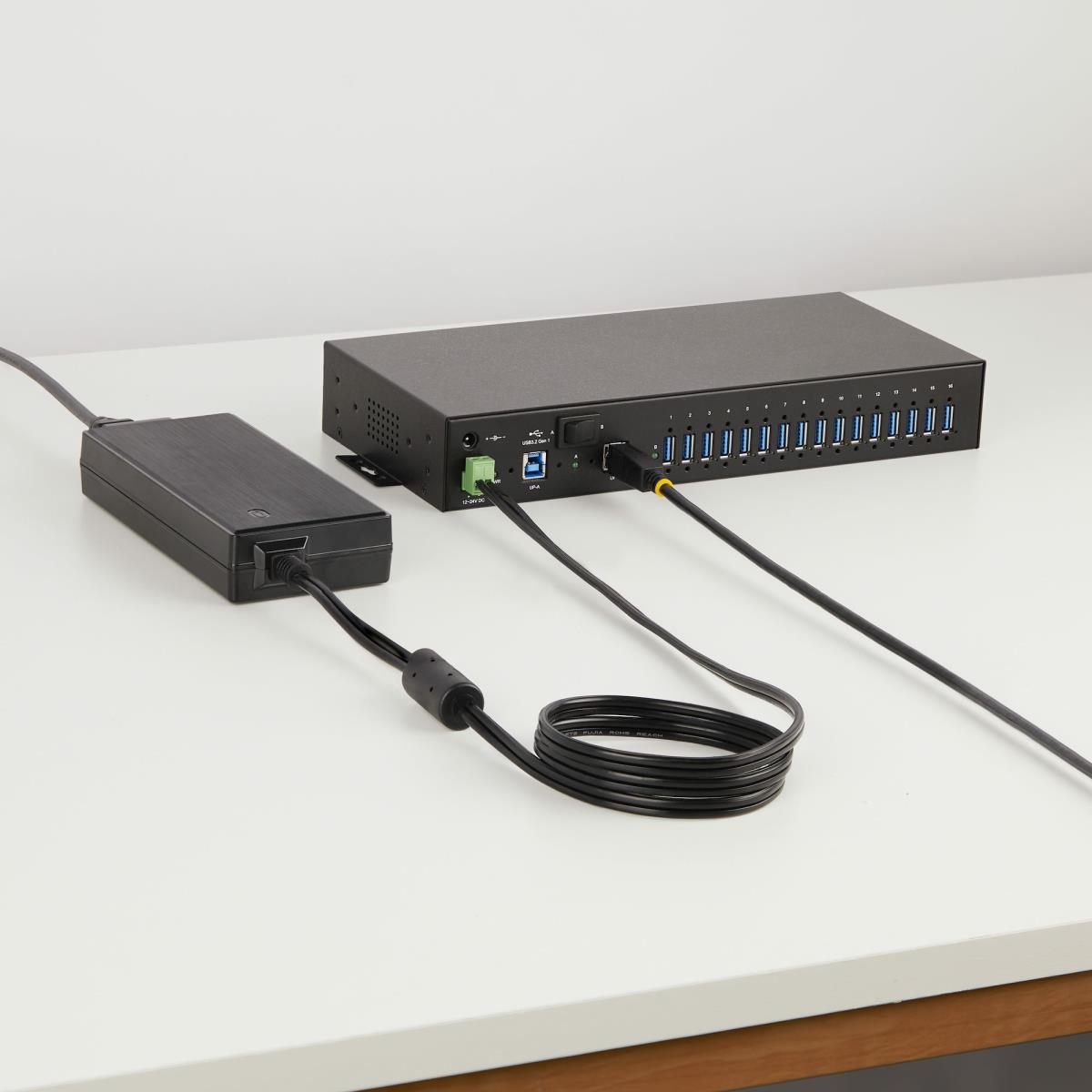 STARTECH.COM Industrial USB Hub - 16-port 5gbps With Power Adapter Metal Enclosure Mountable Esd Protection Termina