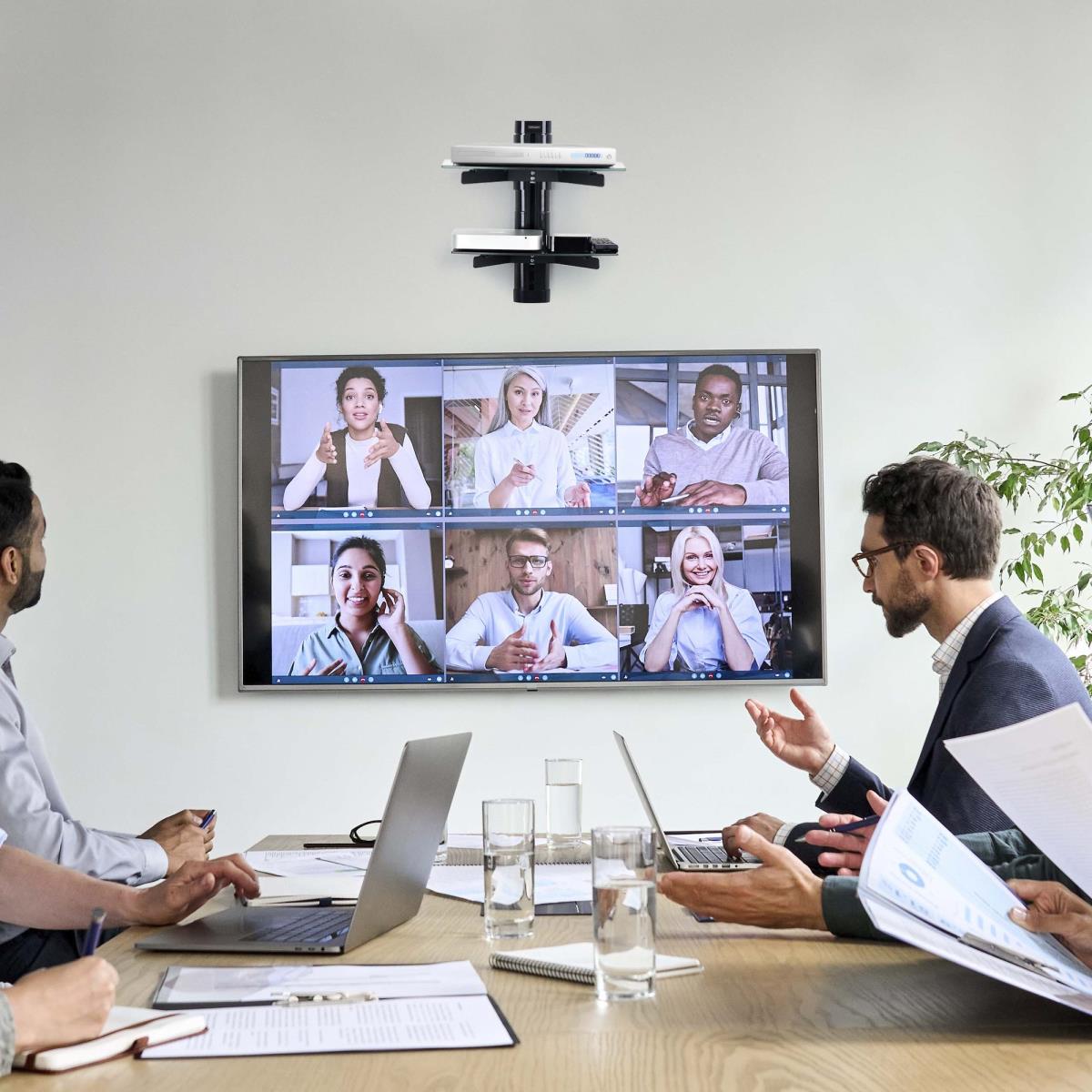STARTECH.COM Dual Floating Wall-mounted Av Shelves For Under Tv