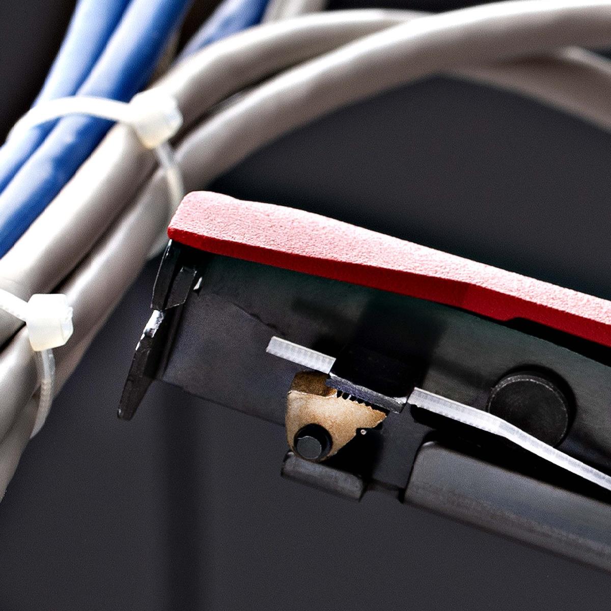 STARTECH.COM Nylon Cable Tie Gun, Zip Tie Cable Installation And Cutter Tool
