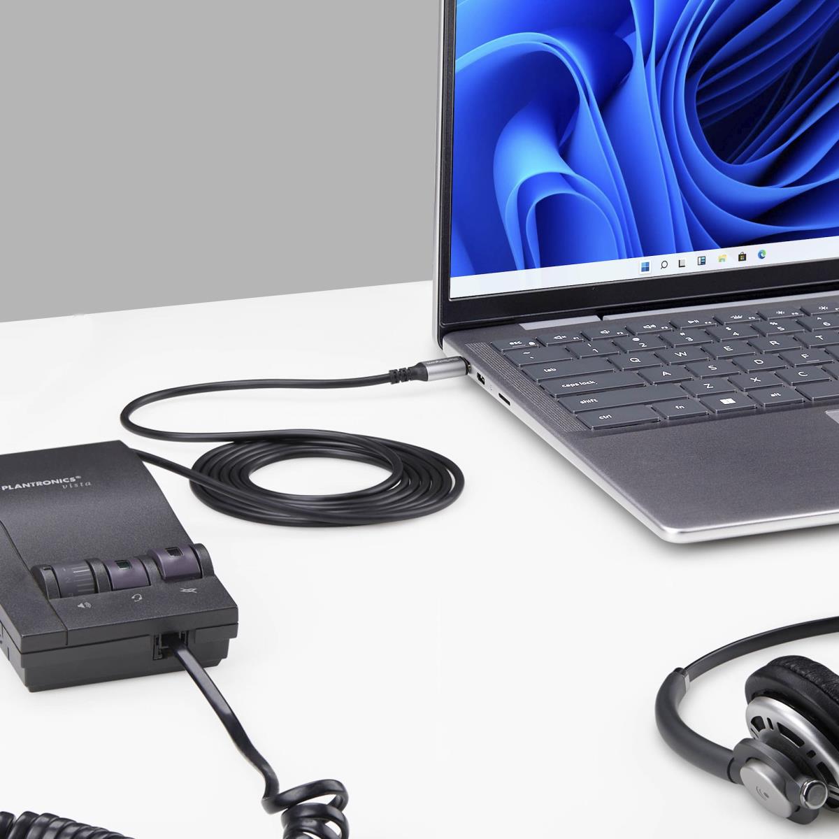 STARTECH.COM USB-c To Rj9 Adapter For Office Phone Handset Or Wired/wireless Headset