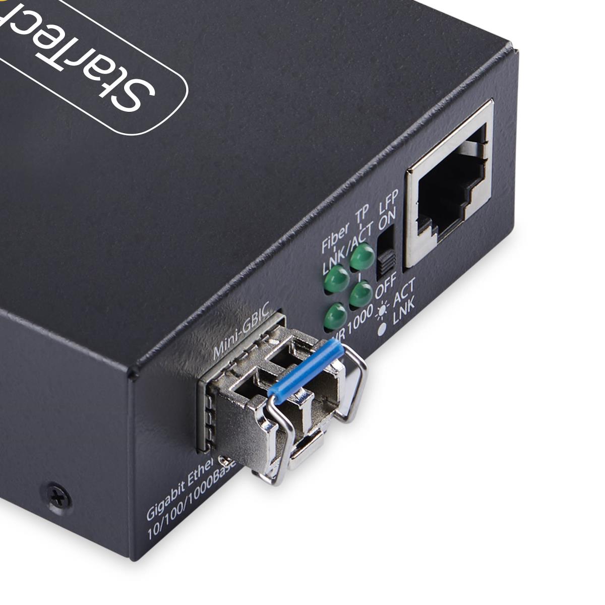 STARTECH.COM Gigabit Ethernet Copper-to-fiber Media Converter Sm Lc 40km
