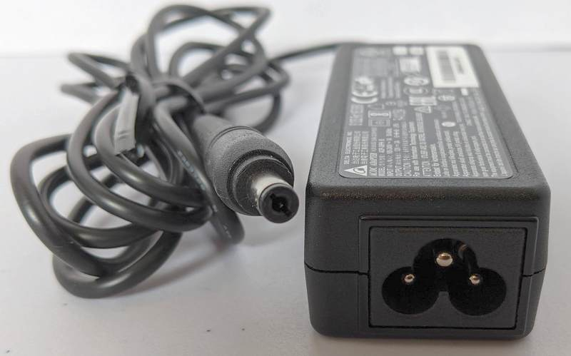 Elo Touch Solutions Power Brick Kit 36w Adapter Only 02-series Desktop Monitors