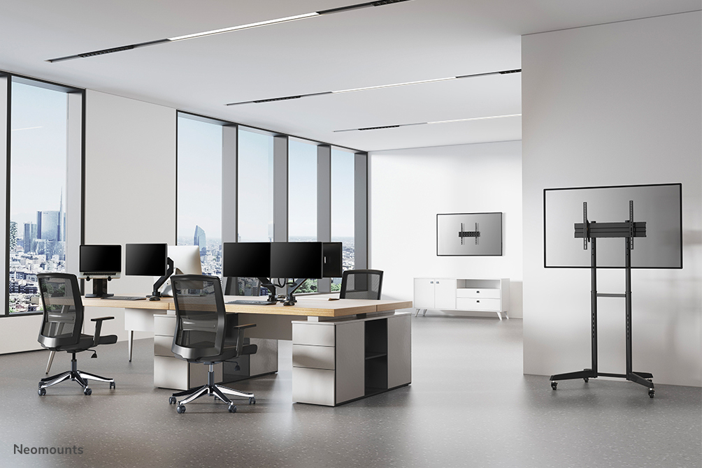 NEOMOUNTS Monitor Mount - Desk - 2 monitor - Full Motion - 10 to 32in - Black