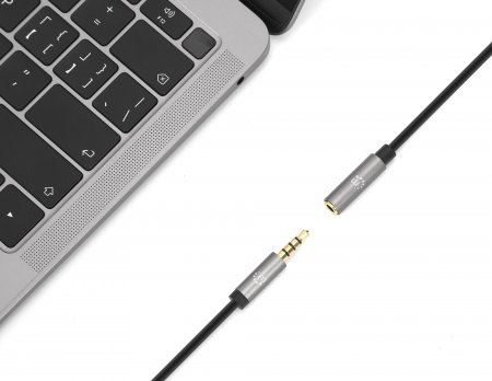 INTELLINET/MANHATTAN Stereo Audio Extension Cable 3.5mm Male to Female Slim Premium Gold-plated 3m