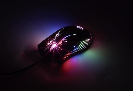 INTELLINET/MANHATTAN RGB LED Wired Optical USB Gaming Mouse