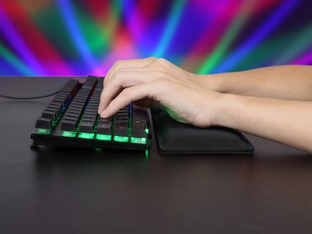 INTELLINET/MANHATTAN Ergonomic Wrist Rest Keyboard Pad