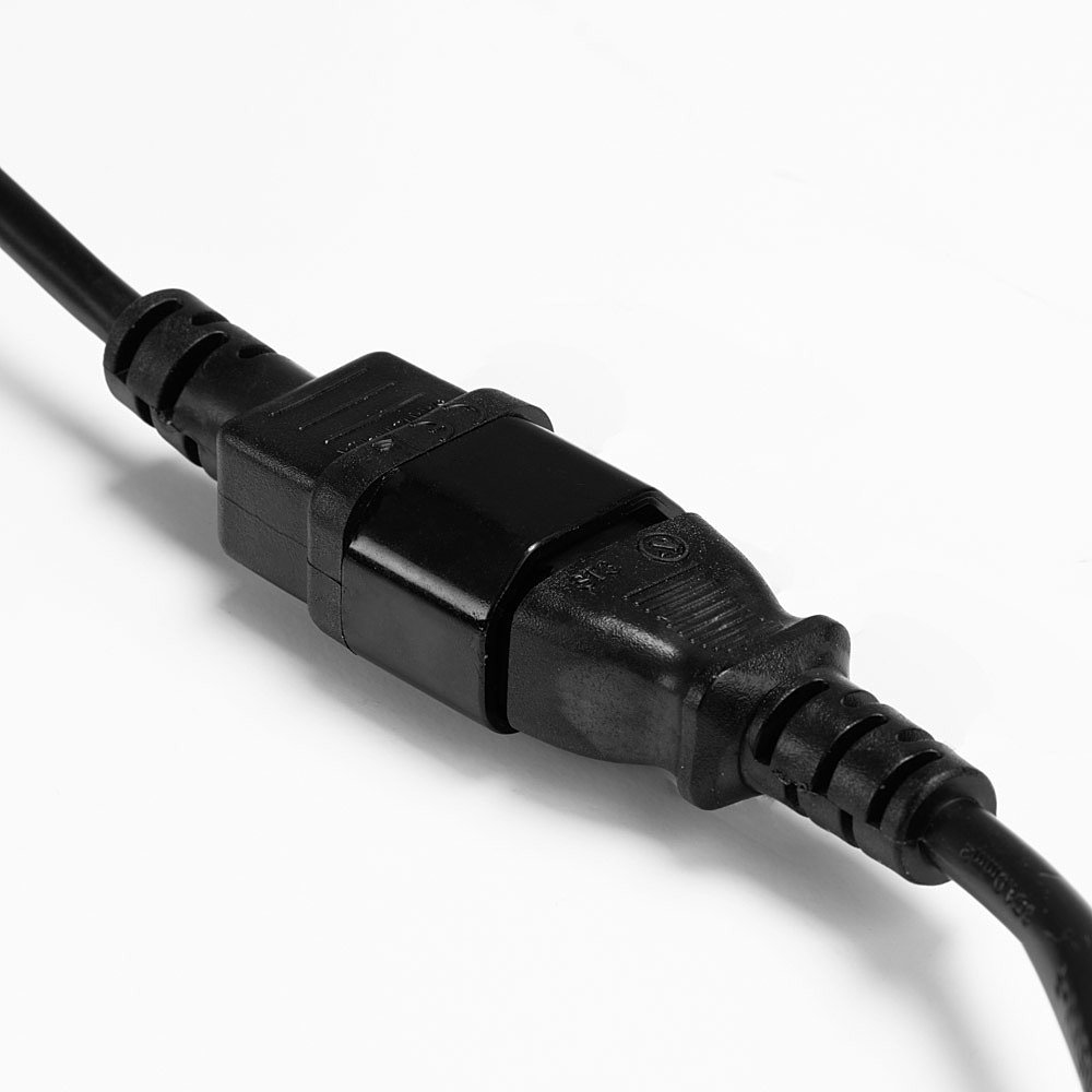 LINDY Extension Cable - Iec C14 To Iec C13 - 1m