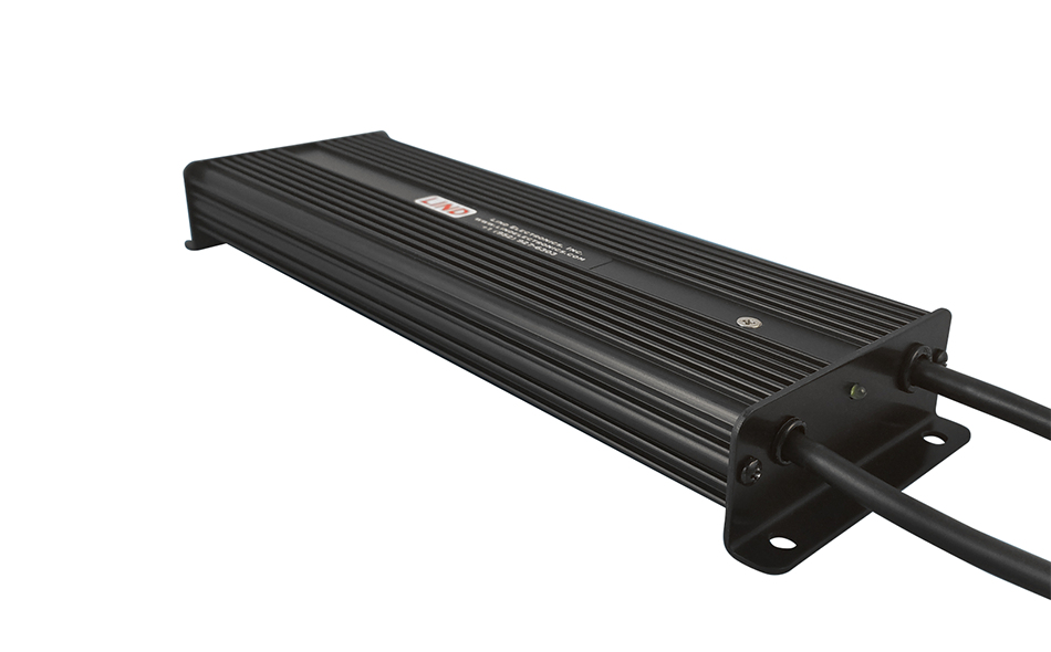 GAMBER JOHNSON Lind Isolated Dc/dc Power Adapter - 12-32 Vdc Input - 20 Vdc Output - 90w - Aluminum Housing