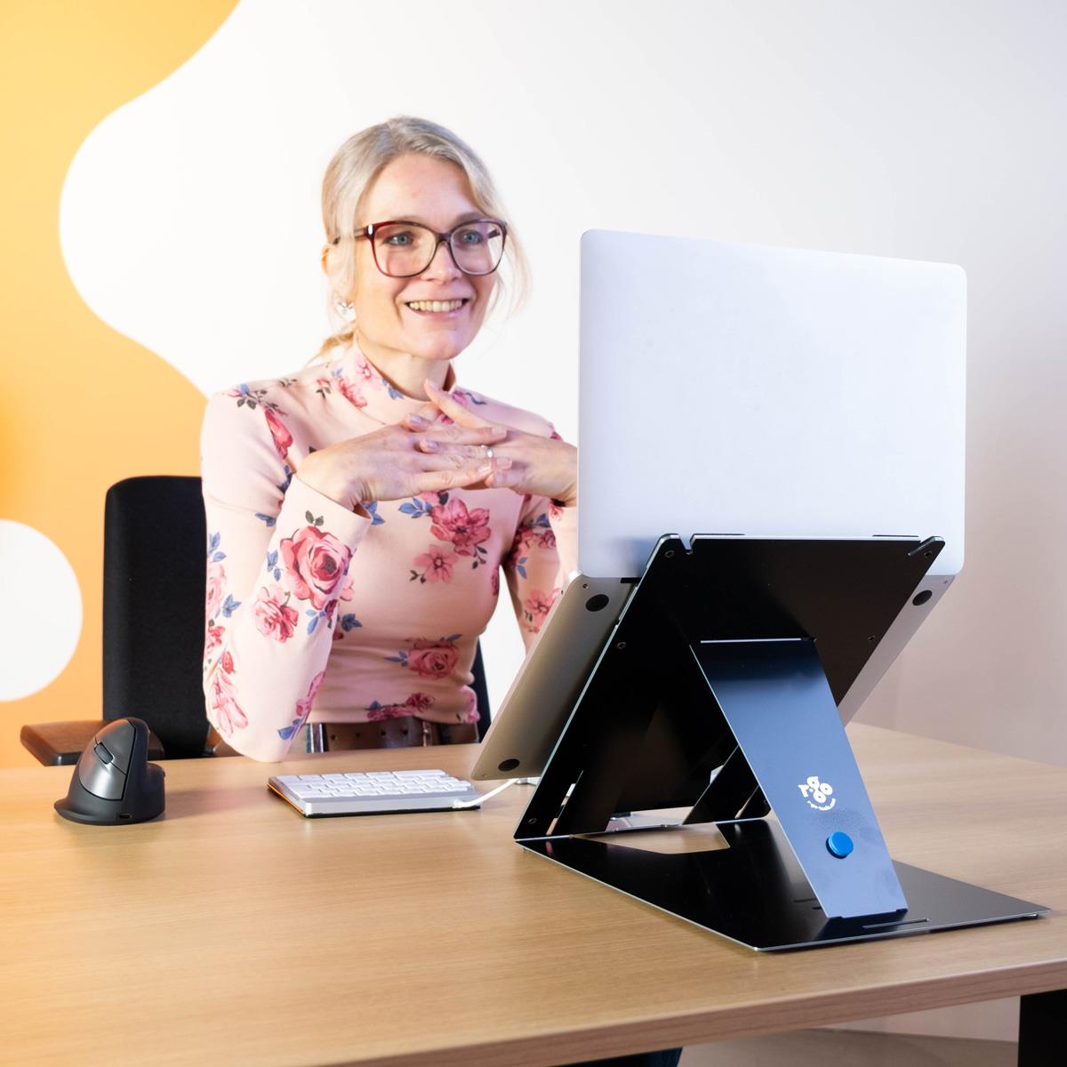 R-GO TOOLS Riser Duo Tablet And Laptop Adjustable Stand Black