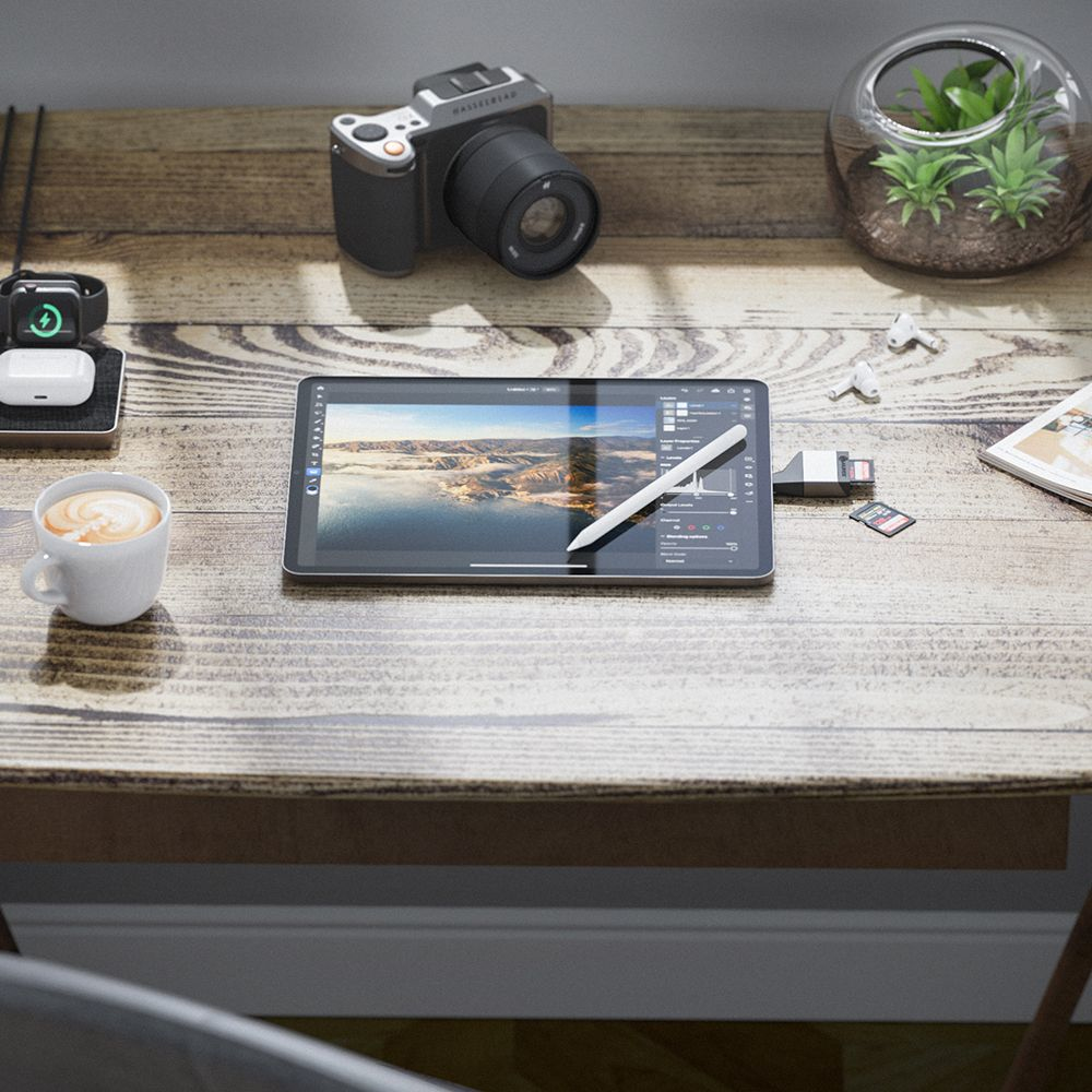 ALOGIC Ultra Mini USB-C (male) To SD And Micro SD Card Reader